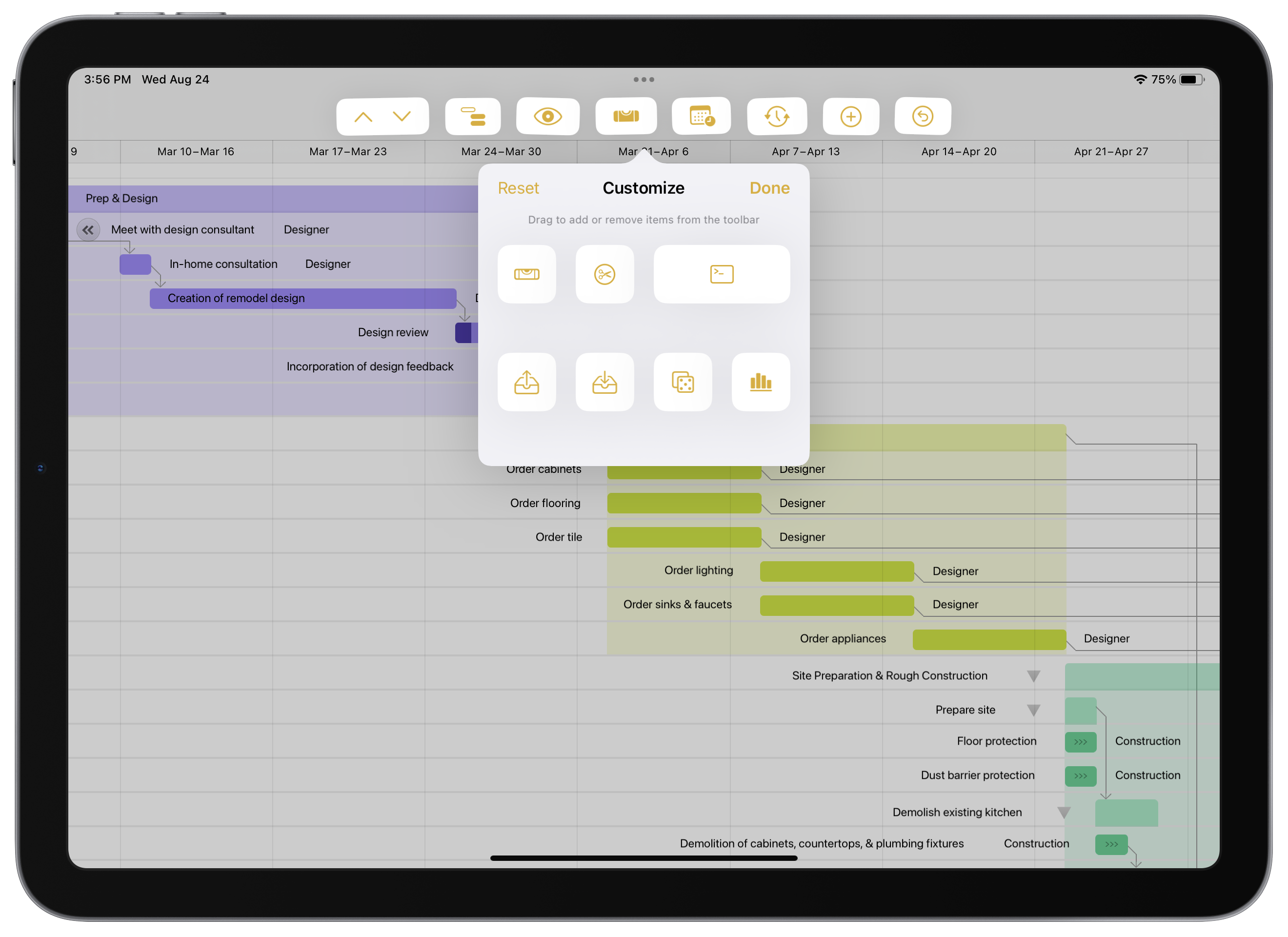OmniPlan 4.5 displaying document toolbar customization and iPadOS 16